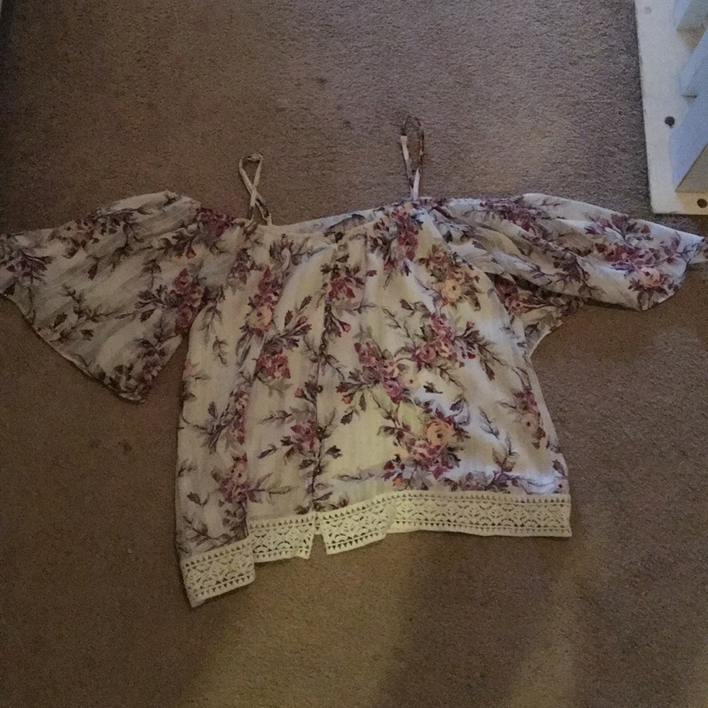 WAYF off the shoulder blouse